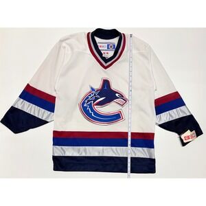 Vintage 90s Vancouver Canucks CCM NHL Jersey White Orca Air-Knit Mens Medium NWT